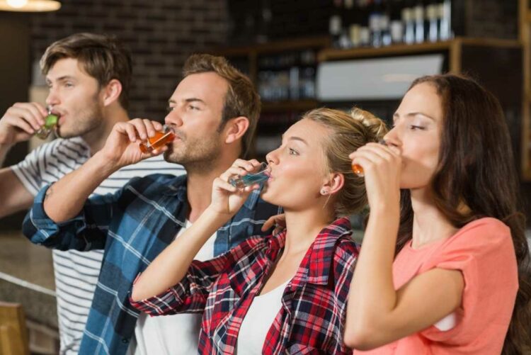 10 Consejos para consumir menos calorías si vas a beber alcohol