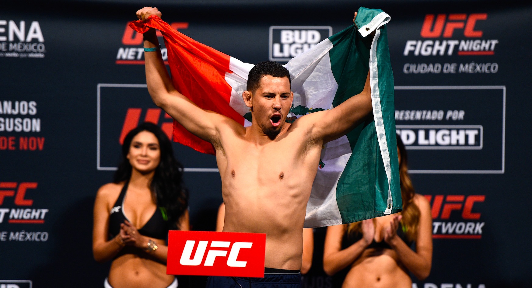 MEXICO CITY, MEXICO - NOVEMBER 04:  Martin Bravo Flores of Mexico steps onto the scale during the UFC weigh-in at the Arena Ciudad de Mexico on November 4, 2016 in Mexico City, Mexico. (Photo by Jeff Bottari/Zuffa LLC/Zuffa LLC via Getty Images)