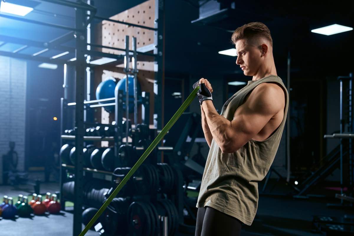 5 Ejercicios para aumentar masa muscular que mejoran tu rendimiento