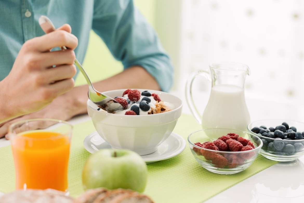 Porqué el desayuno es la comida más importante para bajar de peso
